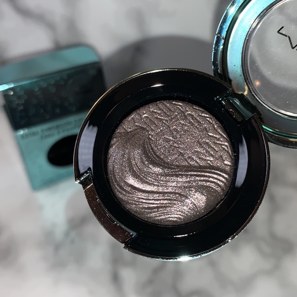 SOUL SERENADE Alluring Aquatic Extra Dimension Eyeshadow Collection MAC - Picture 4 of 16